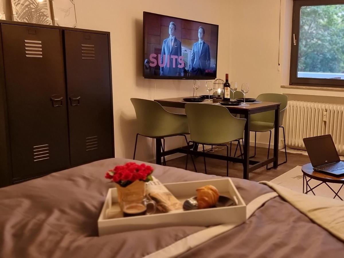 Tolle Wohnung Im Industrial Style Mit Parkplatz 아샤펜부르크 외부 사진